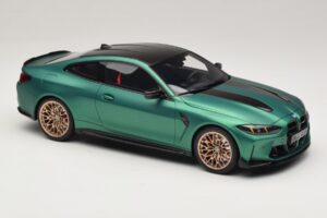 BMW M4 CS G82 Frozen Isle of Man Green GT Spirit 1:18 GT994 Gyanta – 4. kép a 6-ből