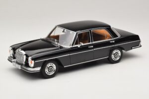 Mercedes 280 SE W108 Fekete Norev 1:18 183360 Fém