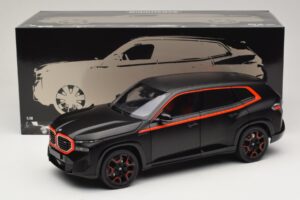 BMW XM G09 Matt Black Minichamps 1:18 110023301 Fém – 8. kép a 8-ből