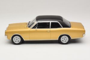 Opel Commodore A Bézs MCG 1:18 MCG18559 Fém – 3. kép a 6-ből
