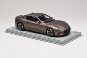 Maserati GranTurismo Trofeo Rame Folgore BBR 1:18 P18240AMAS Gyanta – 4. kép a 7-ből