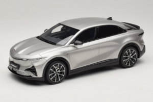 Alpine A390 GT Argent Mercure Otto 1:18 OT1318 Gyanta