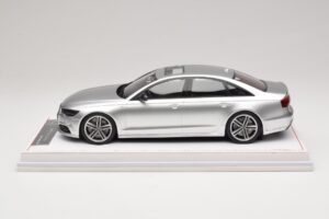 Audi S6 C7 Florett Silver Metallic IVY Merit 1:18 REMC038 Gyanta