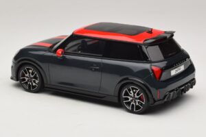 Mini Cooper JCW F66 Legend Grey Otto 1:18 OT1244 Gyanta – 5. kép a 6-ből