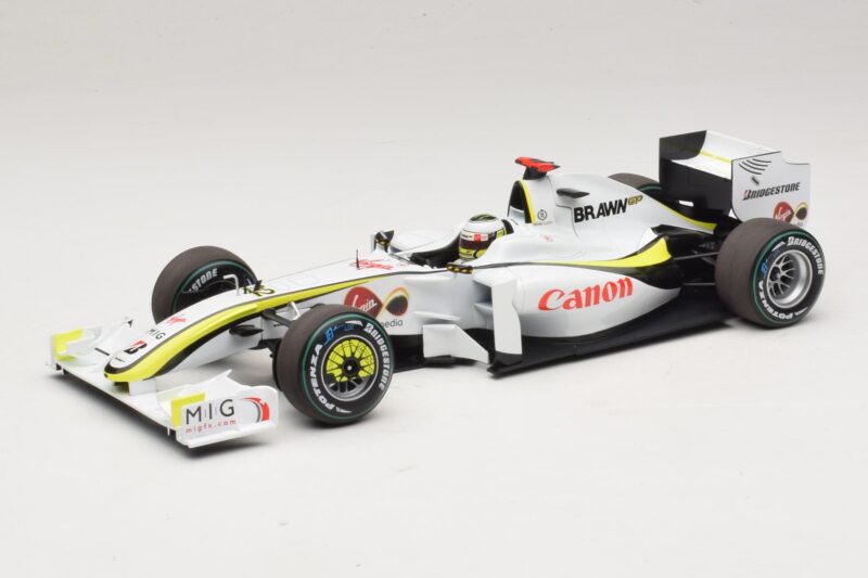 Brawn GP BGP001 #22 J. Button Singapore GP 2009 Minichamps 1:18 180090222 Gyanta
