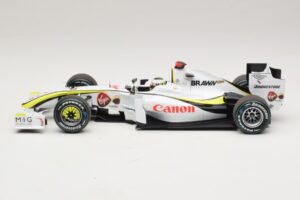 Brawn GP BGP001 #22 J. Button Singapore GP 2009 Minichamps 1:18 180090222 Gyanta – 3. kép a 7-ből