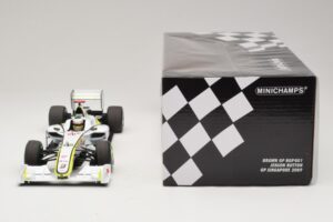 Brawn GP BGP001 #22 J. Button Singapore GP 2009 Minichamps 1:18 180090222 Gyanta – 6. kép a 7-ből