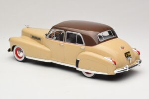 Cadillac Fleetwood Series 60 Special Bézs MCG 1:18 MCG18656 Fém – 5. kép a 6-ből