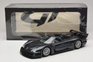 Mercedes AMG CLK GTR Roadster Szürke GT Spirit 1:18 GT960 Gyanta – 6. kép a 6-ből