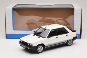 Renault 11 Turbo Fehér MCG 1:18 MCG18589 Fém – 6. kép a 6-ből