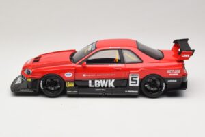 Nissan Skyline ER34 LB Super Silhouette Active Red GT Spirit 1:18 GT570 Gyanta – 3. kép a 6-ből