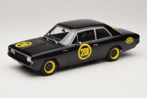Opel Rekord C #201 Black Widow MCG 1:18 MCG18560 Fém