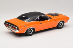 Dodge Challenger R/T Fast & Furious Darden's Car Greenlight 1:18 12846 Fém – 3. kép a 8-ből