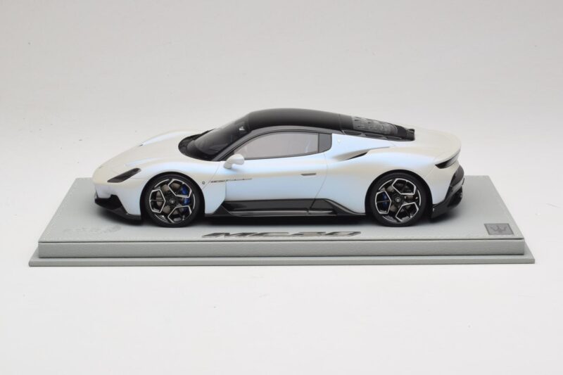 Maserati MC20 Bianco Audace BBR 1:18 P18191AMAS Gyanta