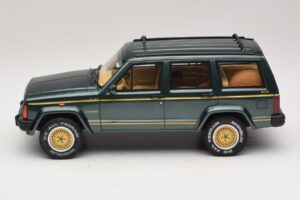 Jeep Cherokee XJ Limited Hunter Green Otto 1:18 OT1204 Gyanta – 3. kép a 6-ből