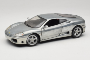 Ferrari 360 Modena Króm Ezüst Hot Wheels 1:18 27774 Fém