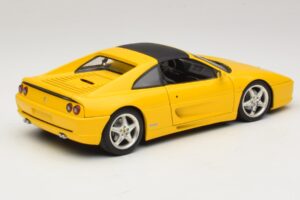Ferrari F355 Spider Sárga Fekete Tetővel UT Models 1:18 180074030-P4 Fém – 3. kép a 8-ből