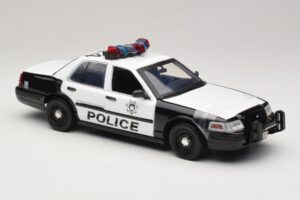 Ford Crown Victoria Police Interceptor The Hangover Movie Greenlight 1:18 12911 Fém – 4. kép a 6-ből