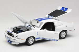 Ford Mustang II Cobra II Charlie's Angels Movie Greenlight 1:18 12880 Fém – 2. kép a 8-ből