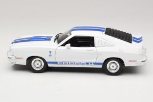 Ford Mustang II Cobra II Charlie's Angels Movie Greenlight 1:18 12880 Fém – 4. kép a 8-ből