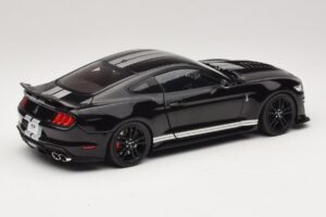 Ford Mustang Shelby GT500 S550 Fekete IXO 1:18 U18RDC002-FO Fém – 3. kép a 8-ből