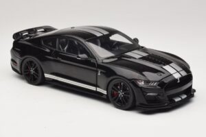 Ford Mustang Shelby GT500 S550 Fekete IXO 1:18 U18RDC002-FO Fém – 6. kép a 8-ből