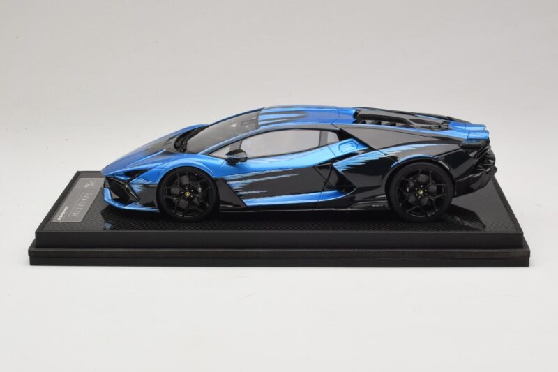 Lamborghini Revuelto Blue Black IVY Merit 1:18 REMC040 Gyanta