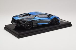 Lamborghini Revuelto Blue Black IVY Merit 1:18 REMC040 Gyanta – 3. kép a 7-ből