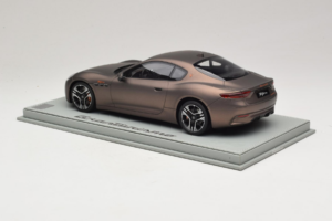 Maserati GranTurismo Trofeo Rame Folgore BBR 1:18 P18240AMAS Gyanta – 5. kép a 7-ből
