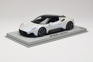 Maserati MC20 Bianco Audace BBR 1:18 P18191AMAS Gyanta – 2. kép a 6-ből