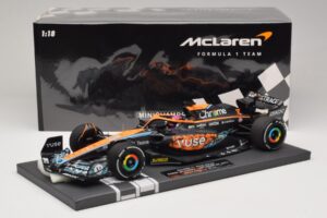 McLaren MCL36 #3 D. Ricciardo Abu Dhabi GP 2022 Minichamps 1:18 537224003 Gyanta – 7. kép a 7-ből