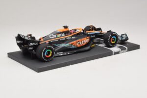 McLaren MCL36 #4 L. Norris Abu Dhabi GP 2022 Minichamps 1:18 537224004 Gyanta – 2. kép a 7-ből