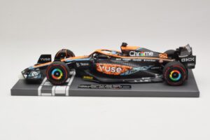McLaren MCL36 O. Piastri Abu Dhabi Test 2022 Minichamps 1:18 537221828 Gyanta – 3. kép a 7-ből