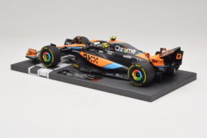 McLaren MCL60 #4 L. Norris 2nd Place Hungarian GP 2023 Minichamps 1:18 537233004 Gyanta – 5. kép a 7-ből