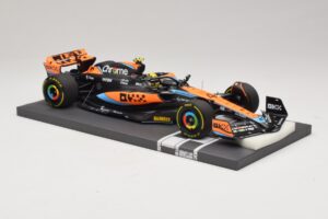 McLaren MCL60 #4 L. Norris Australian GP 2023 Minichamps 1:18 537232104 Gyanta – 4. kép a 7-ből