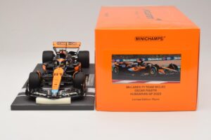 McLaren MCL60 #81 O. Piastri Hungarian GP 2023 Minichamps 1:18 537233081 Gyanta – 6. kép a 7-ből