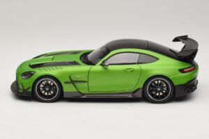 Mercedes AMG GT Black Series C190 Matt Green Metallic Minichamps 1:18 110032022 Fém – 4. kép a 8-ből