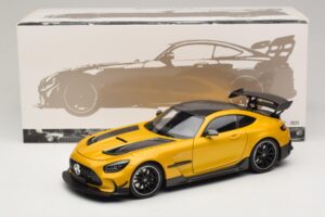 Mercedes AMG GT Black Series C190 Solarbeam Yellow Metallic Minichamps 1:18 110032021 Fém – 8. kép a 8-ből
