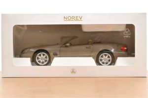 Mercedes SL500 R230 Travertine Beige Norev 1:18 183843 Fém – 2. kép a 2-ből