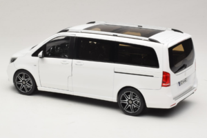Mercedes V-Class W447 AMG Line Fehér Norev 1:18 183876 Fém – 7. kép a 8-ből