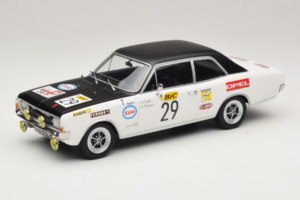 Opel Commodore A #29 J-L. Clarr / J-P. Peyroux Tour de France Automobile 1971 MCG 1:18 MCG18562R Fém