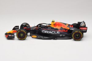 Oracle Red Bull Racing RB18 S. Perez Winner Monaco GP 2022 Minichamps 1:18 110220711 Gyanta – 3. kép a 7-ből
