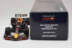 Oracle Red Bull Racing RB18 S. Perez Winner Monaco GP 2022 Minichamps 1:18 110220711 Gyanta – 6. kép a 7-ből