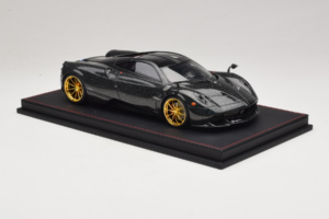 Pagani Huayra Starry Night Sky AB 1:18 REMC039 Gyanta – 4. kép a 7-ből