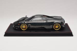 Pagani Huayra Starry Night Sky AB 1:18 REMC039 Gyanta