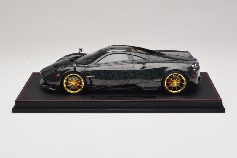 Pagani Huayra Starry Night Sky AB 1:18 REMC039 Gyanta