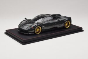 Pagani Huayra Starry Night Sky AB 1:18 REMC039 Gyanta – 2. kép a 7-ből