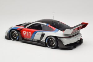 Porsche 911 992 GT3 R Rennsport GT Spirit 1:18 GT495 Gyanta – 5. kép a 6-ből