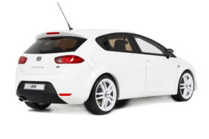 SEAT Leon Cupra R Mk2 Fehér Otto 1:18 OT1332 Gyanta – 2. kép a 5-ből