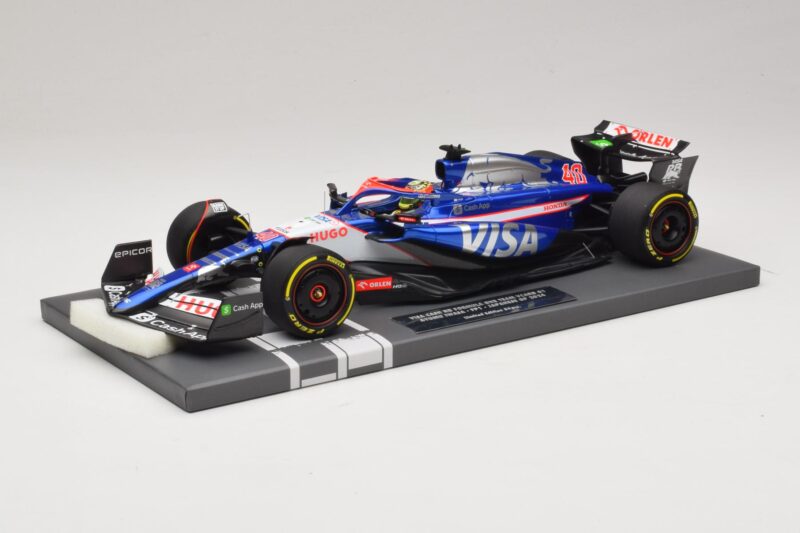 Visa Cash App RB VCARB 01 A. Iwasa FP1 Japanese GP 2024 Minichamps 1:18 117240440 Gyanta